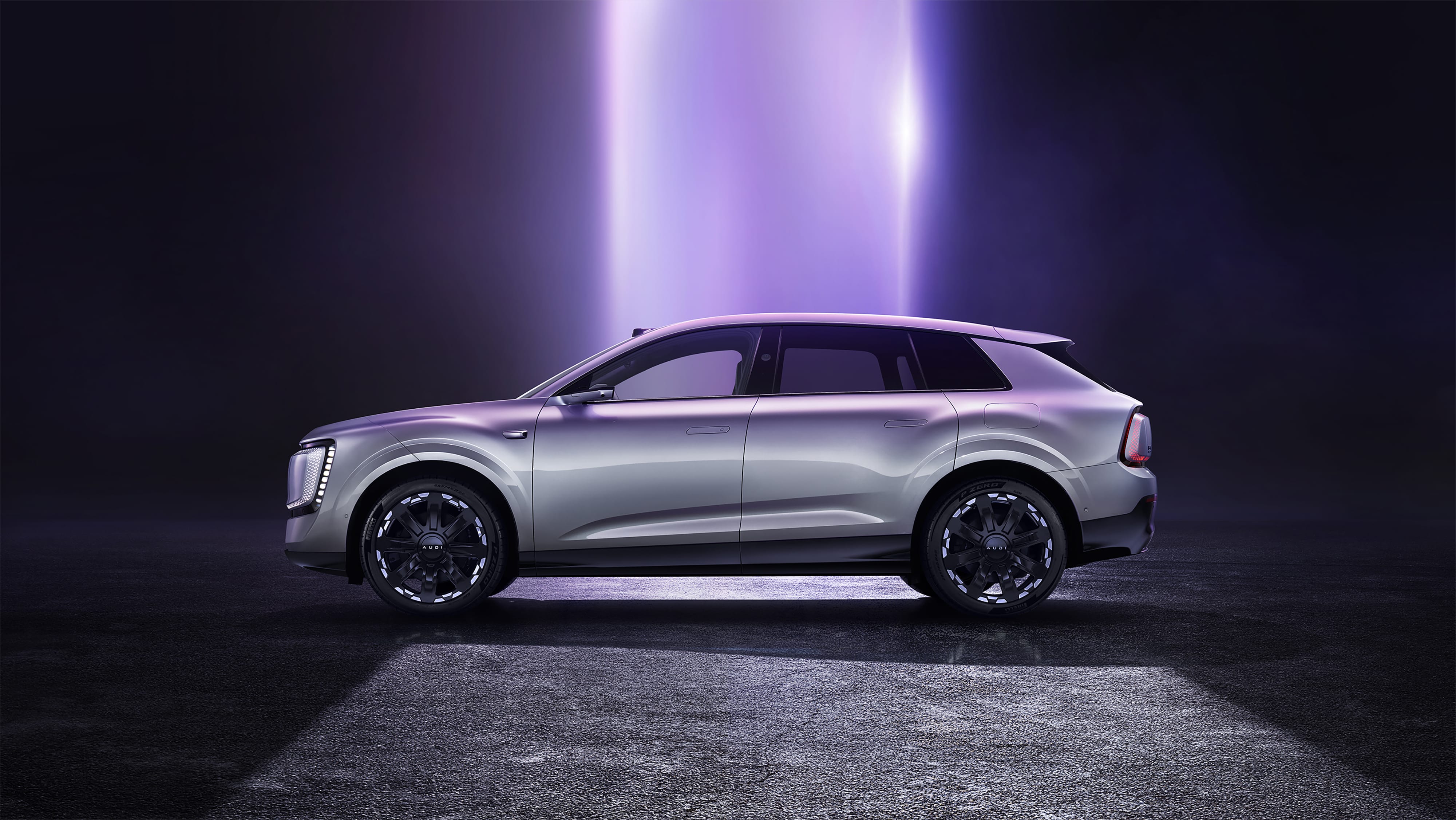 AUDI E SUV AUDI E7X AUDI E SUV AUDI E7X